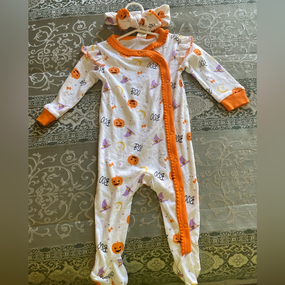 Modern Kids Halloween onesie and matching headband Size 12 Months 🌟NWOT🌟